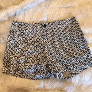 Banana Republic B&W Short